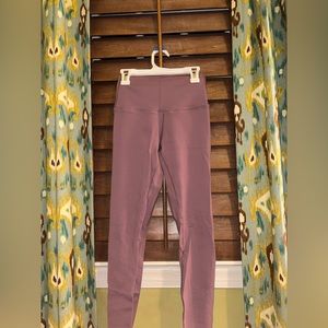 Lululemon leggings